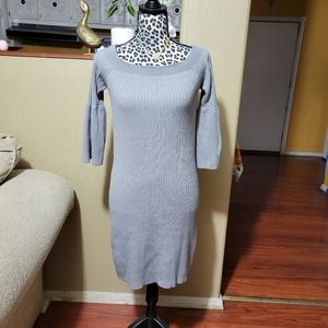 NWT BB Dakota Off-the-shoulder Sweater Dress Size Medium
